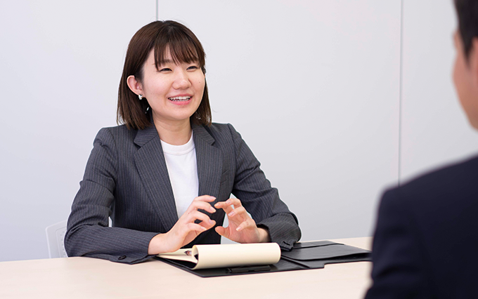 名大社のキャリアアドバイザーが親身になって相談にのります!